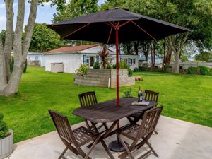 Photo 1- click for photo gallery